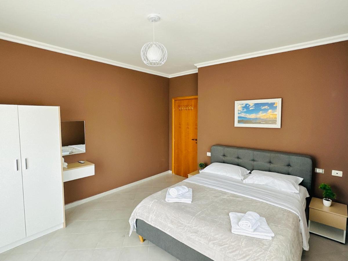 Family Suite Residence Vlora Kültér fotó