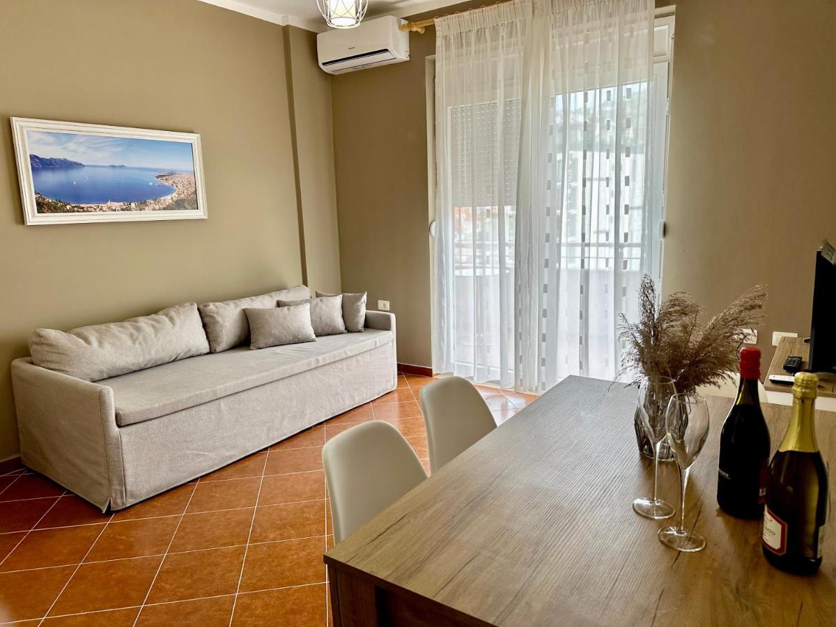 Family Suite Residence Vlora Kültér fotó