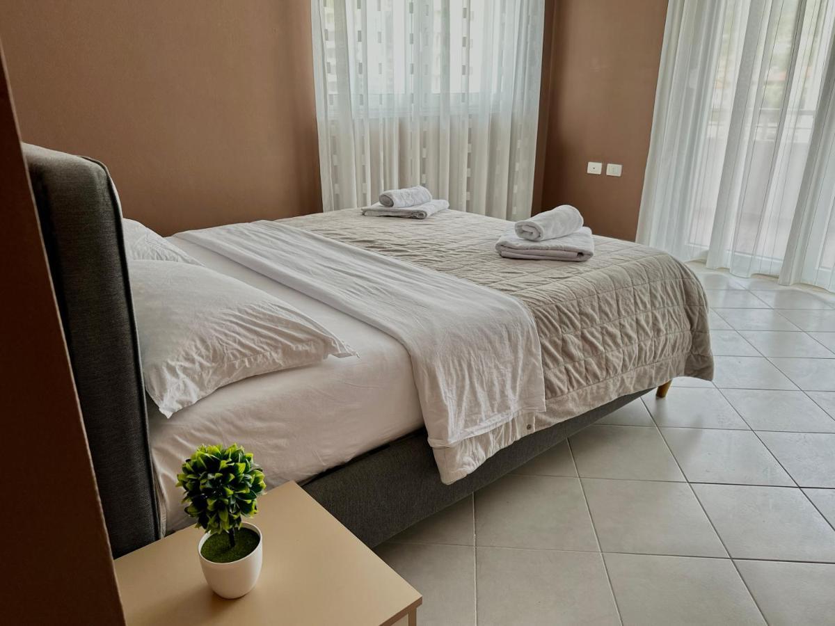 Family Suite Residence Vlora Kültér fotó