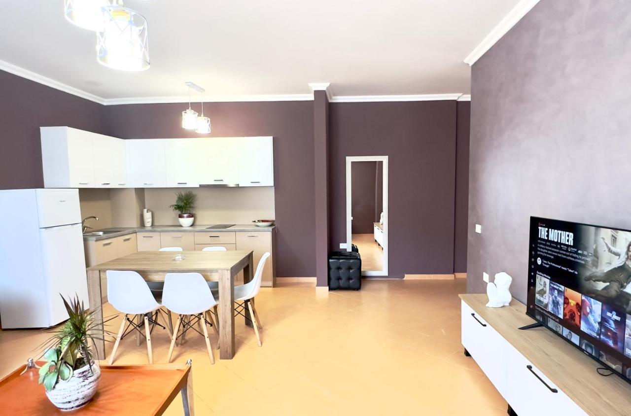 Family Suite Residence Vlora Kültér fotó
